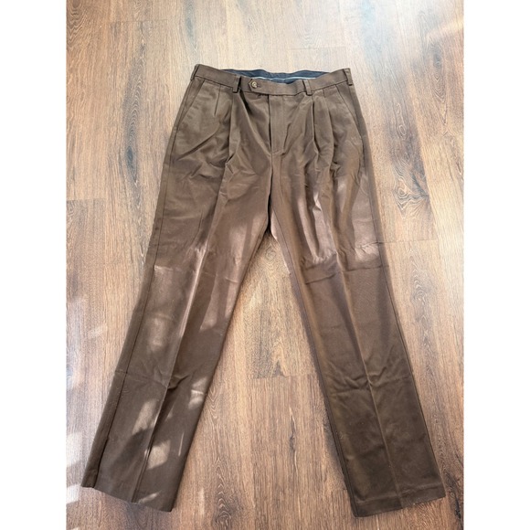 Roundtree & Yorke Other - Roundtree & Yorke Mens Brown Pleated Classic Fit Pants 38x34 Inno-Flex Waistband